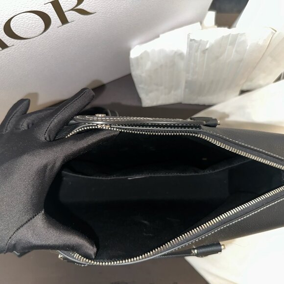 Dior Bag - Picture 4 of 6